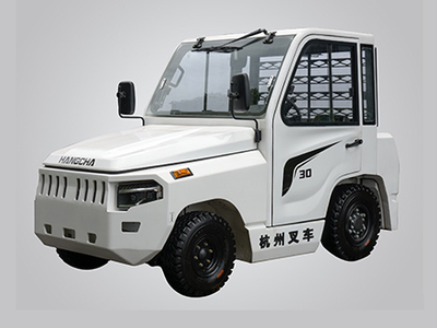 X系列20-32吨中置驾驶室电动牵引车